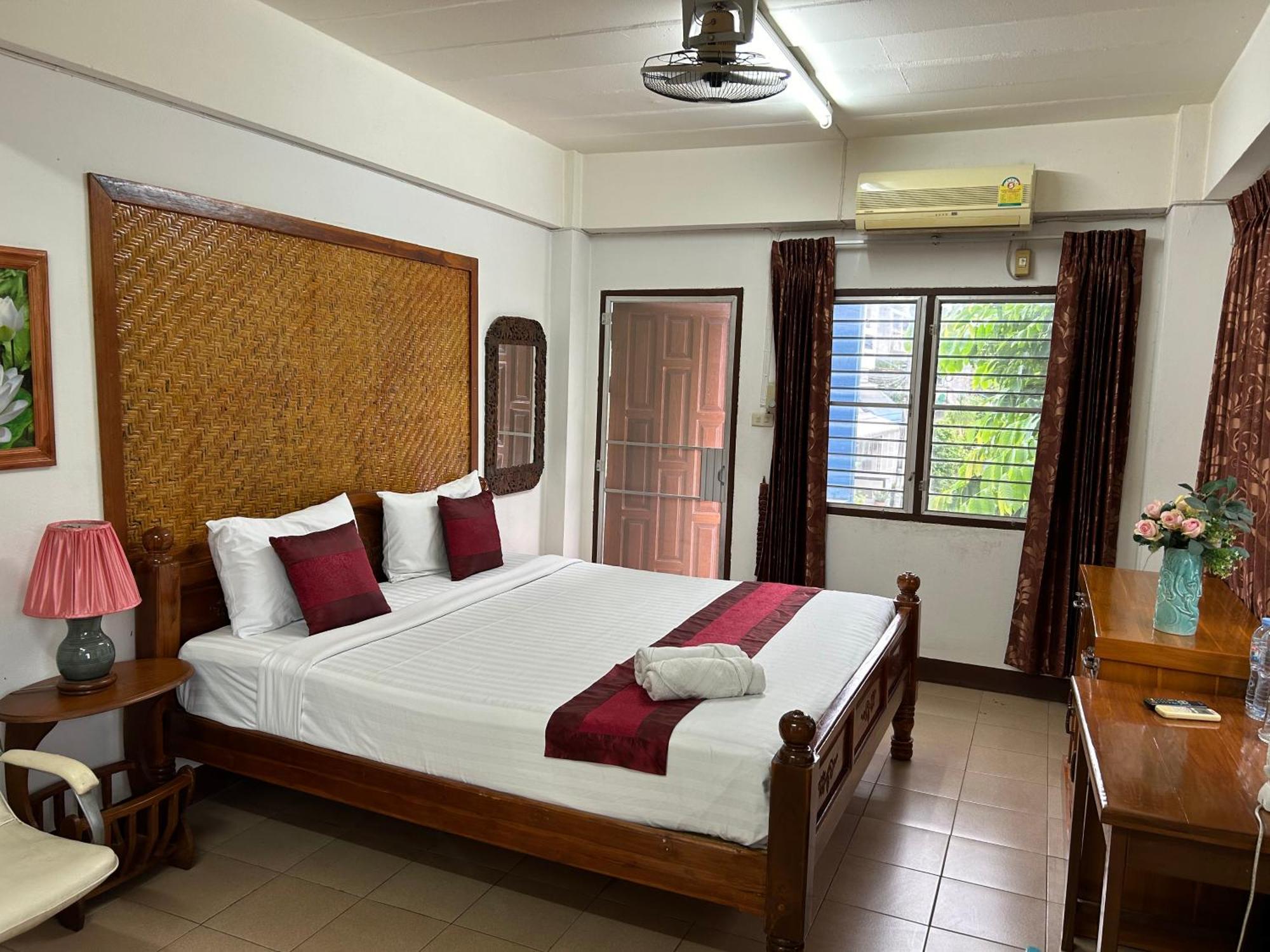 Hostel Saithong House Chiang Mai Exterior foto